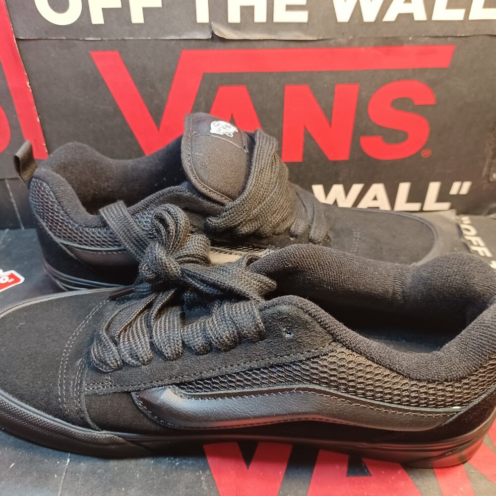 Vans Men's 8/Women's 9.5 Knu Skool Triple Black/Black VN0009QCBKA - Picture 11 of 12